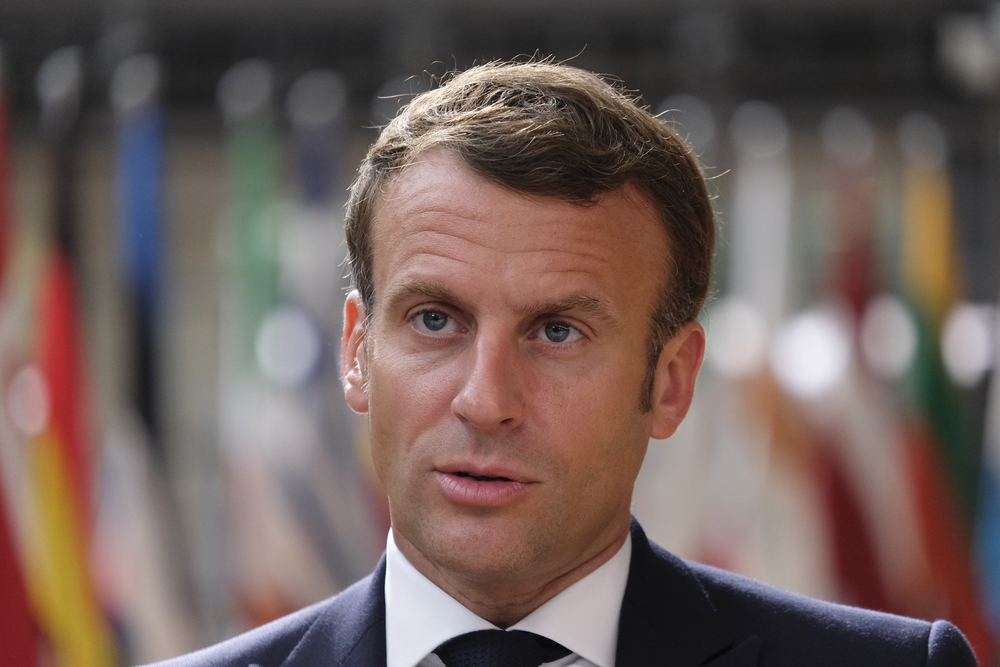Emmanuel Macron confirme un confinement généralisé et adapté