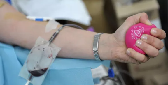 Etablissement Français du Sang : la mobilisation doit se poursuivre sur la durée