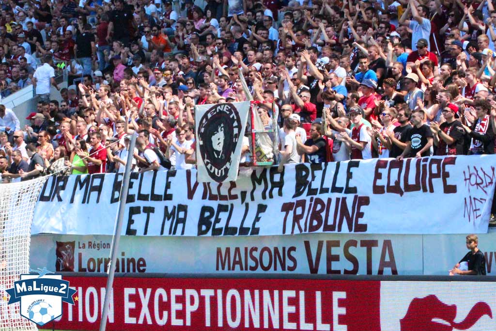 Face à l'épidémie, des groupes de supporters de football refusent « une reprise anticipée et à huis clos »