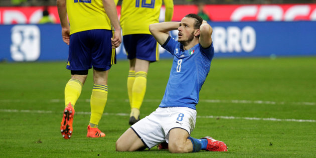 Football : l'Italie face au vide sportif et financier