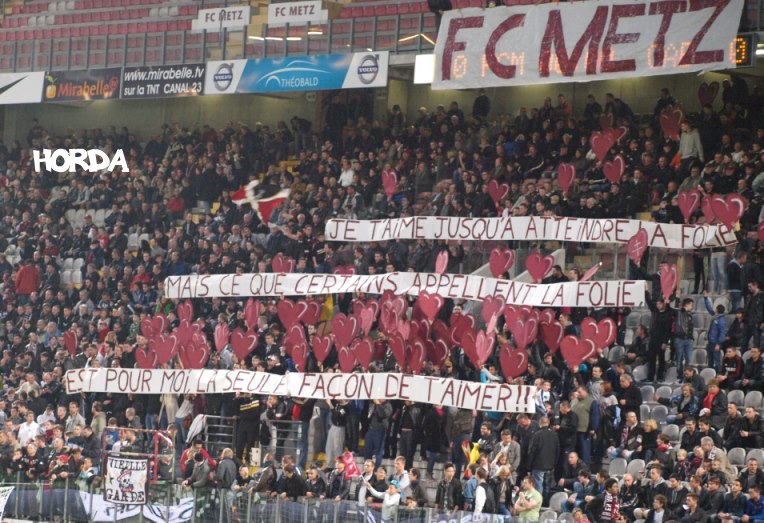 Football : la Horda Frénétik annonce son boycott du stade St Symphorien