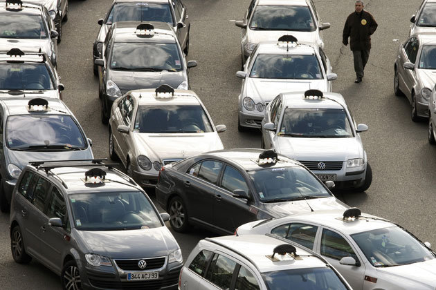 Grève des taxis et déjà les premiers incidents