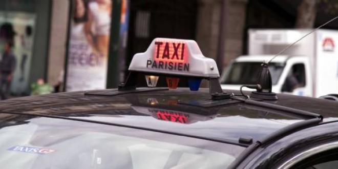Grogne des taxis :  le gouvernement reporte les immatriculations de VTC