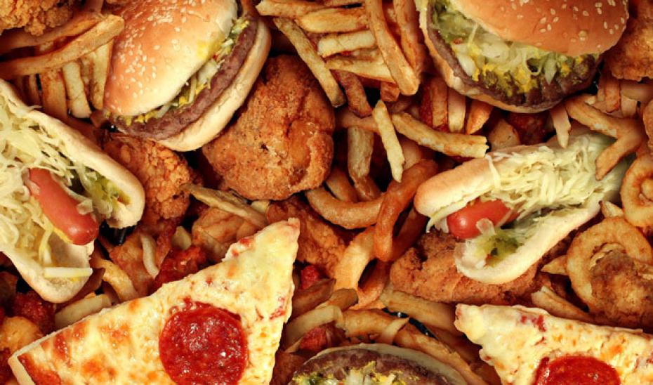 Il fait grossir sa copine pour éviter la rupture