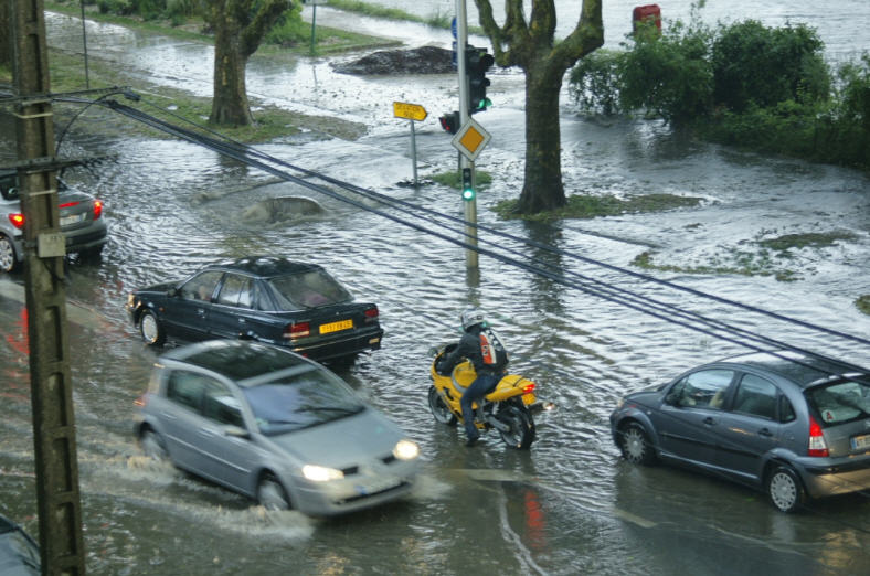 Intempéries dans le Var : 1 mort et 3 disparus