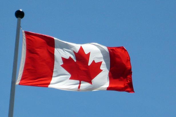 L'hymne en échange d'une boisson