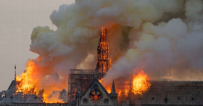 La famille Pinault débloque 100 millions d'euros pour Notre-Dame de Paris
