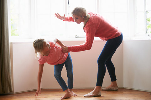 La France sanctionnée pour ne pas interdire les gifles et les fessées