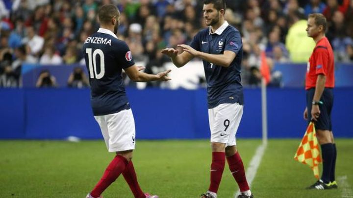 La France vise la passe de dix