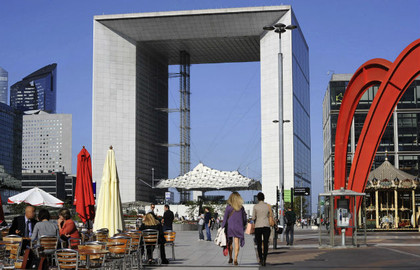 Le renseignement identifie sept sites en France, cibles privilégiées des terroristes