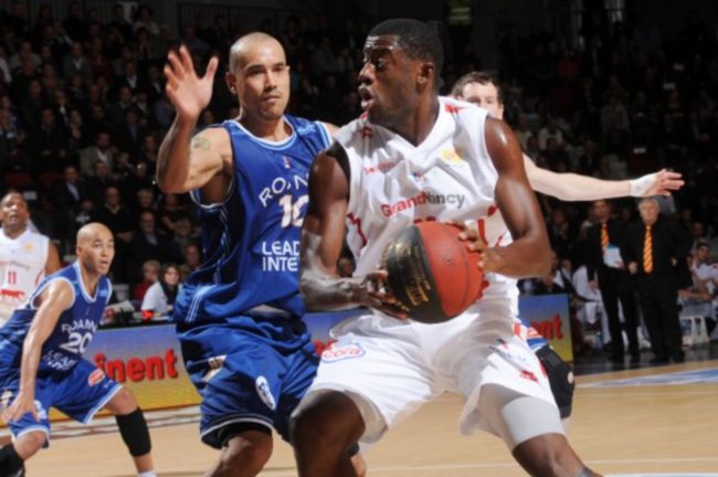 Le SLUC s'incline face à Orléans