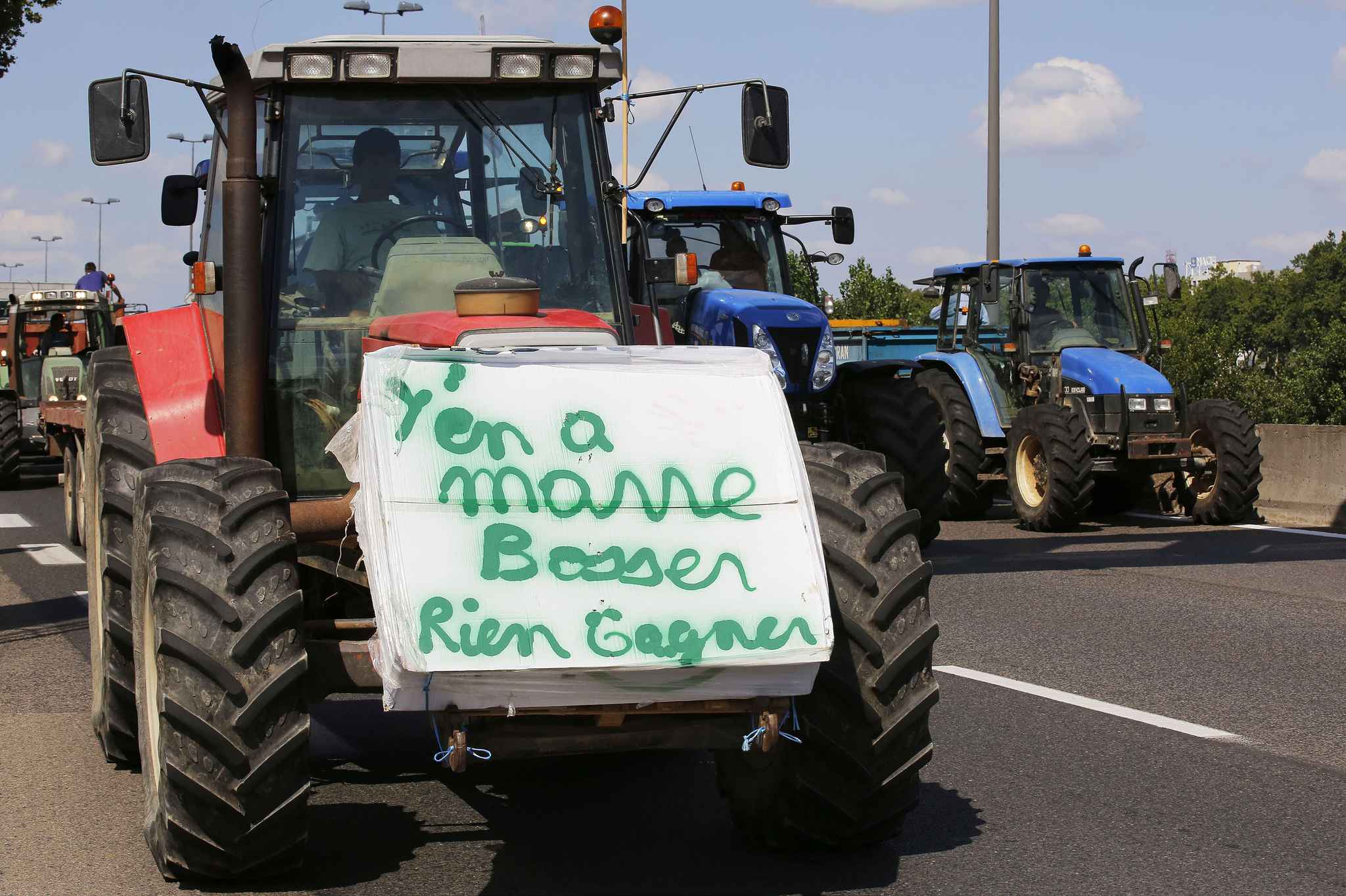Les agriculteurs mosellans sortent les griffes