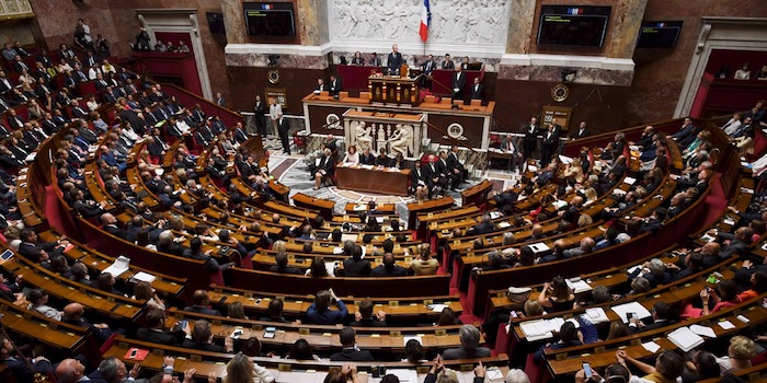 Les députés votent la suppression de la taxe d'habitation d'ici à 2020