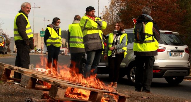 Les Gilets Jaunes ont rallumé le feu hier sur la Zac d'Augny
