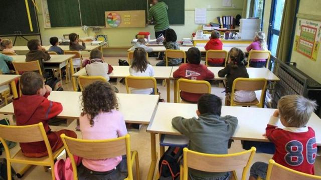 Les élèves devraient avoir le pont de l'Ascension