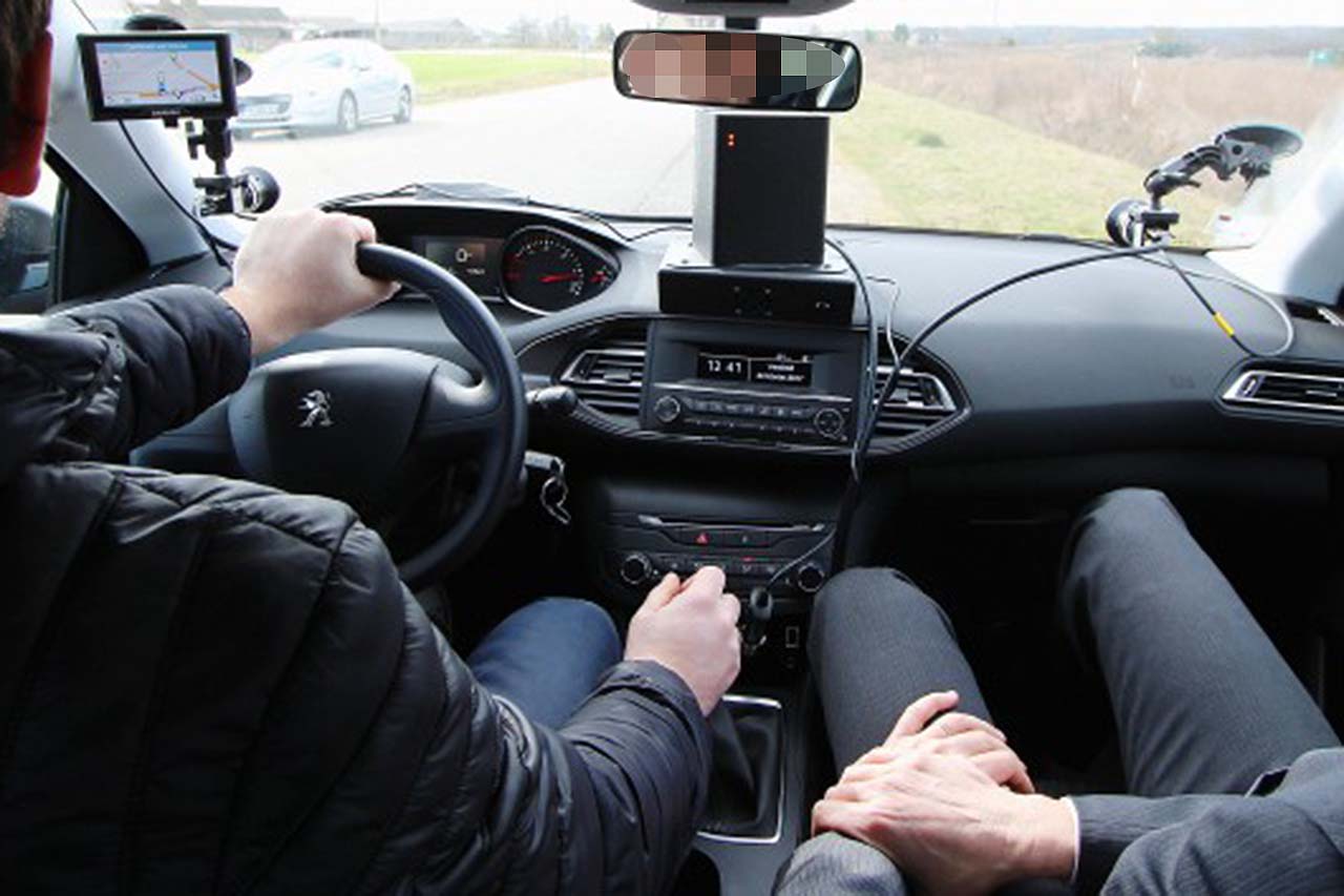 Lorraine : 1800€ par mois pour conduire des voitures-radars privées
