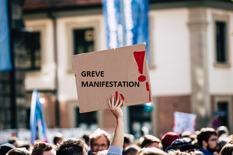 Manifestation des membres de l'Education Nationale dans les rues de Metz 