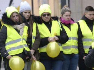 Marche pacifique et citoyenne des amajaunes dimanche à Aumetz