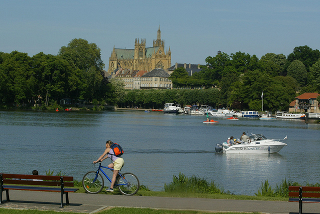 Metz : le corps retrouvé au plan d'eau en attente d'identification