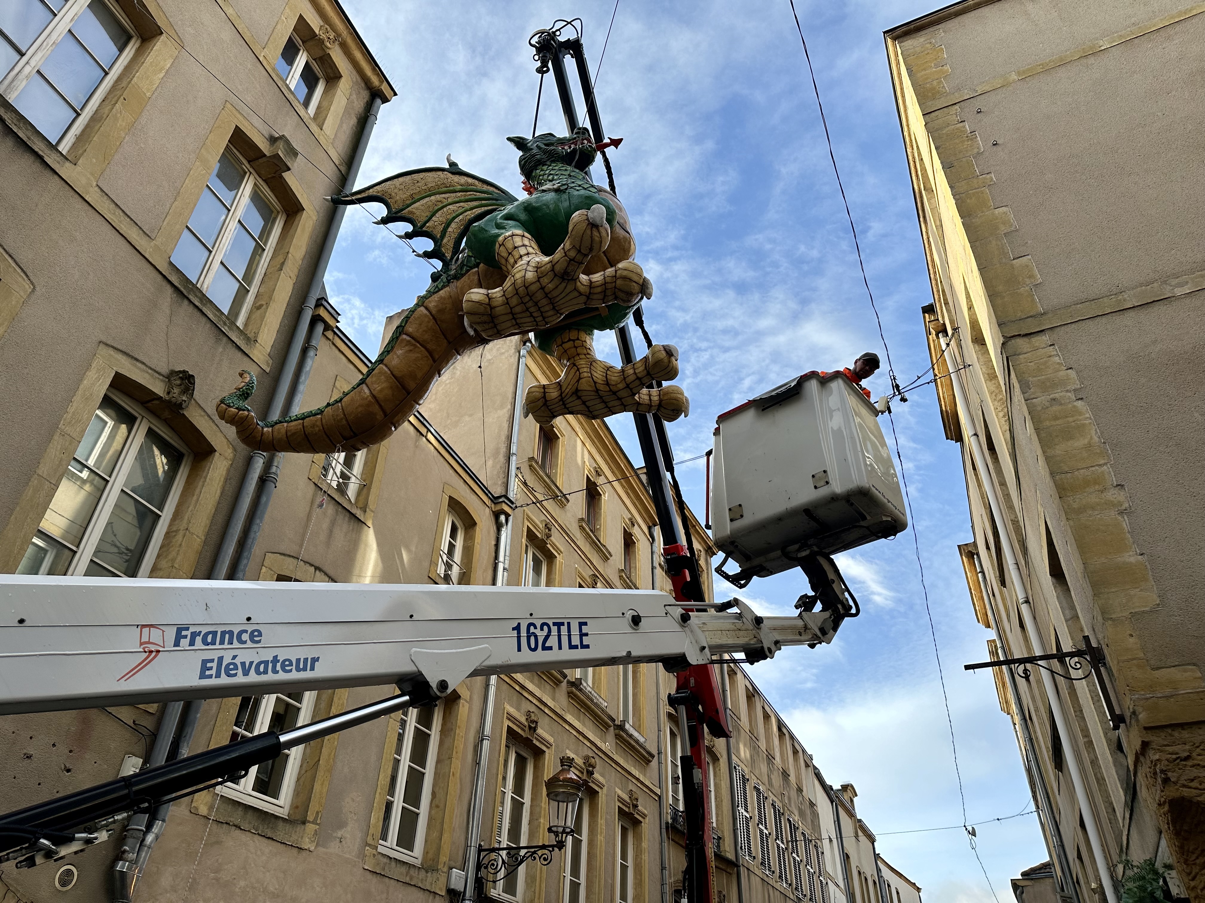 Metz : le Graoully a retrouvé sa place !