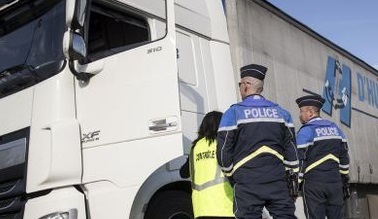 Meuse : un camion frigorifique transportait des migrants