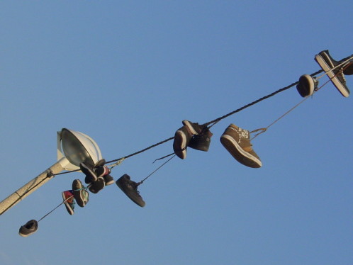 Nancy : Le braqueur d'un bureau de poste s'enfuit en chaussettes