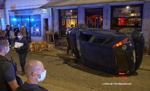 Nancy : une voiture percute la terrasse d'un bar en pleine soirée. Plusieurs blessés 