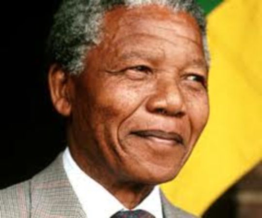 Nelson Mandela dans un état "critique"