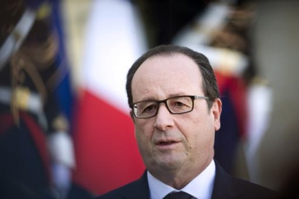 Nouvelle-Calédonie : François Hollande face aux "anti-indépendance"