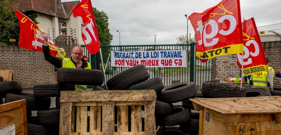 Nouvelle journée de mobilisations et de blocages en France