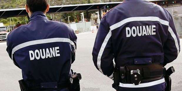 Prison ferme pour deux dealers interpellés par les douanes de Metz