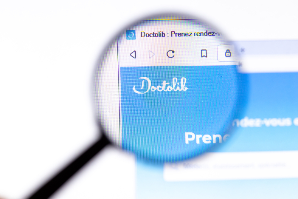 Record de prises de rendez-vous sur "Doctolib", depuis les annonces de Macron