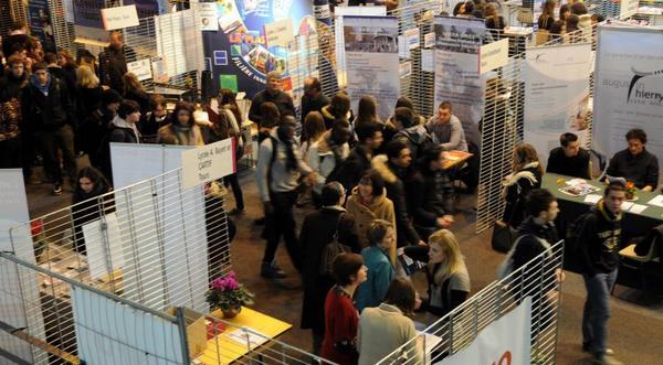Salon de Veymerange : Les collégiens face à leur futur