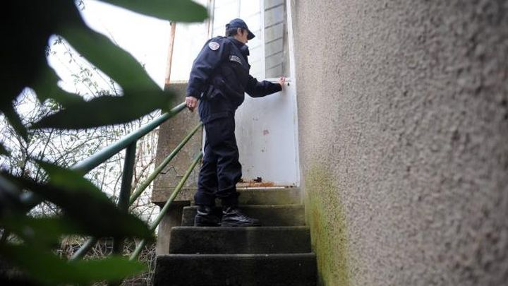 Stuckange : Deux faux policiers cambriolent un pavillon