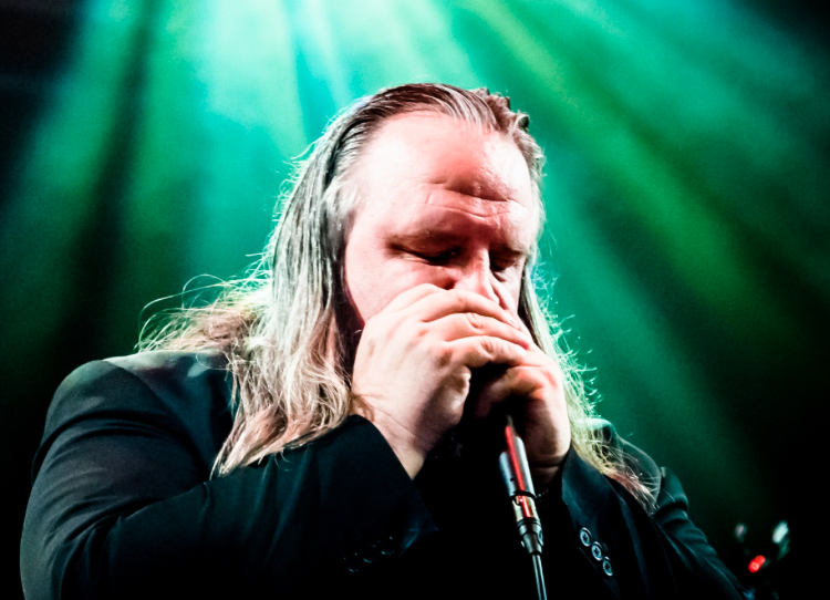 Terville: percez les secrets de l'harmonica avec Patrick Hannak au 112.2 - la maison !