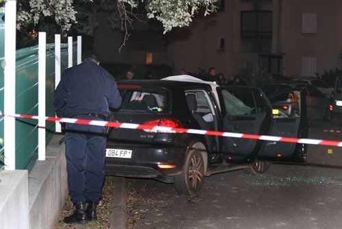 Uckange : il tire sur un couple et son bébé