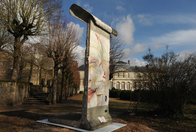 Un fragment du Mur de Berlin à Verdun