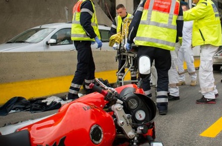 Un motard décède dans une collision avec un bus à Florange