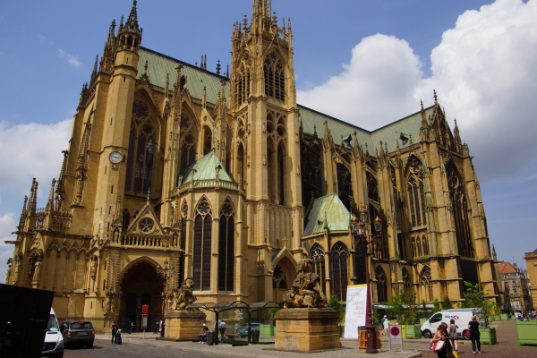 Un spectacle son et lumière dans la cathédrale de Metz 