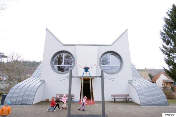 Une école maternelle en forme de chat