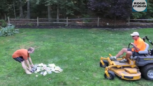 Une solution radicale à l’addiction de son fils