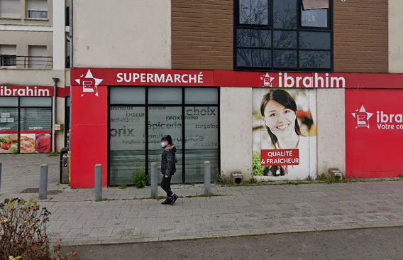 Woippy : des odeurs émanaient d'un magasin délaissé, une solution trouvée